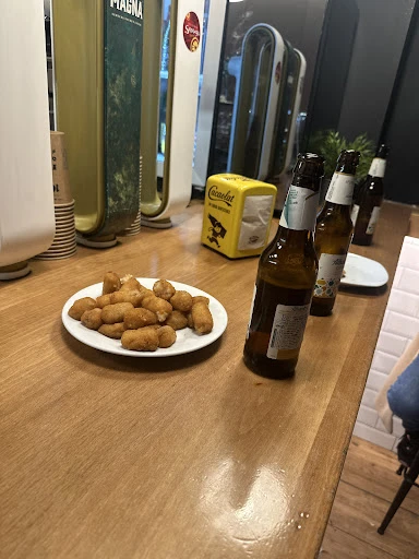 Cervecería Cafetería Valverde photo 2